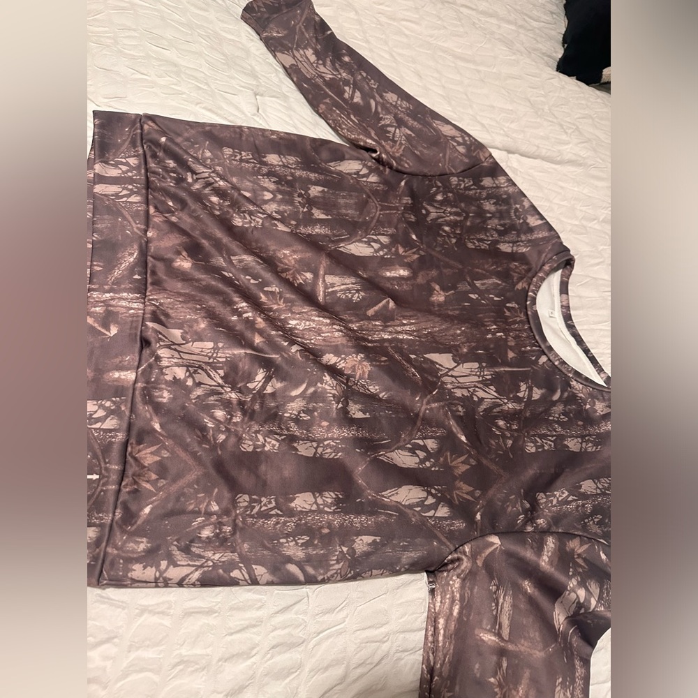 Camo crewneck